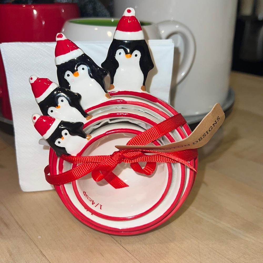 Arlington Design Penguin Measurement Cups.